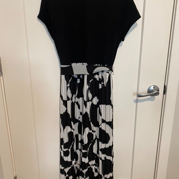FORCYNTHIA Black & White Midi Dress | Size Large | Belted Pleated Skirt - Picture 2 of 4